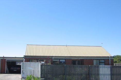Photo of property in 105 Arcon Drive, Broomfield, Christchurch, 8042