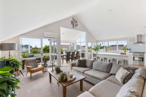 Photo of property in 2/38 Bayswater Avenue, Bayswater, Auckland, 0622