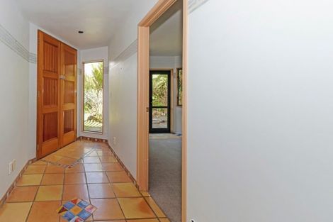 Photo of property in 880 Scenic Drive, Swanson, Henderson, 0781