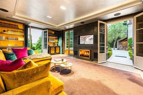 Photo of property in 909 Old North Road, Waimauku, 0882