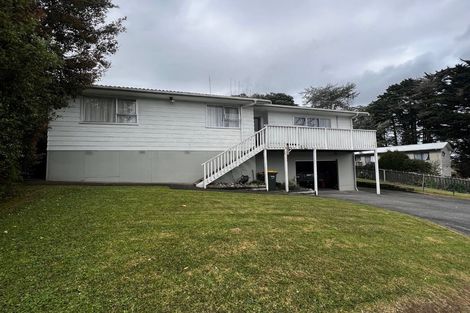 Photo of property in 1/27 Midgley Road, West Harbour, Auckland, 0618