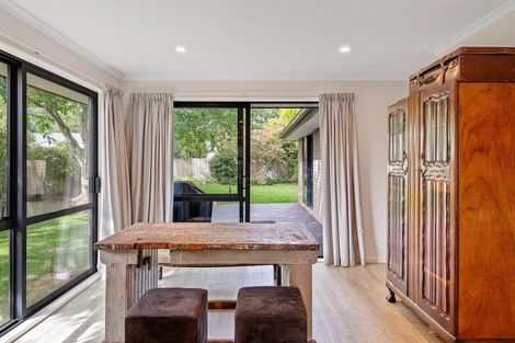 Photo of property in 5 Oakden Drive, Darfield, 7510