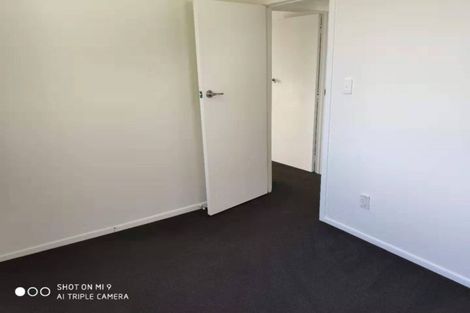 Photo of property in 1/328 East Coast Road, Sunnynook, Auckland, 0632