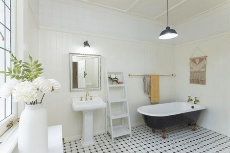 Photo of property in 1909 Tiniroto Road, Waerengaokuri, Manutuke, 4072