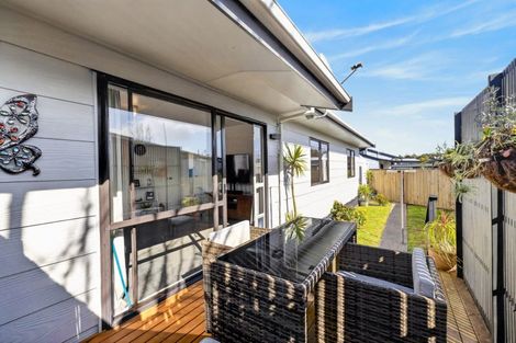 Photo of property in 8a Solomon Street, Brookfield, Tauranga, 3110