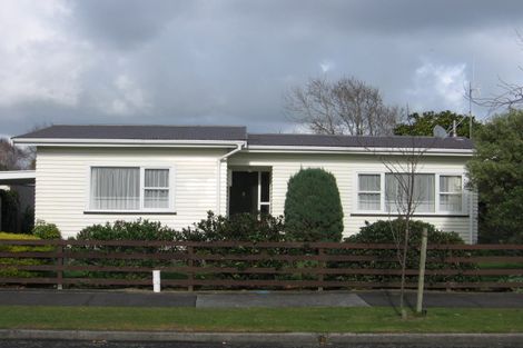 Photo of property in 11 Epsom Road, Hokowhitu, Palmerston North, 4410
