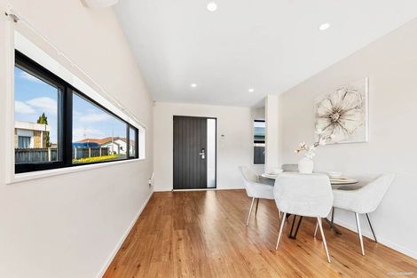 Photo of property in 18a Dana Place, Somerville, Auckland, 2014