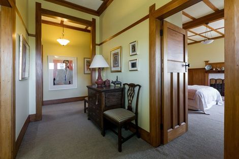 Photo of property in 28 Coleman Terrace, Hospital Hill, Napier, 4110