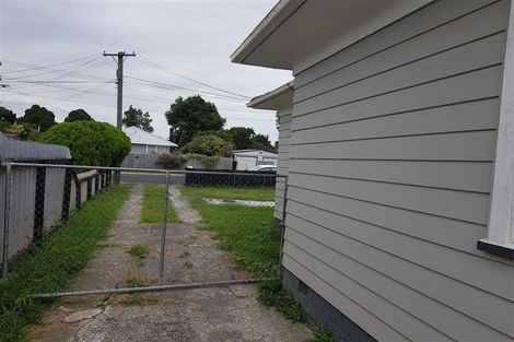 Photo of property in 42 Valentine Street, Papakura, 2110