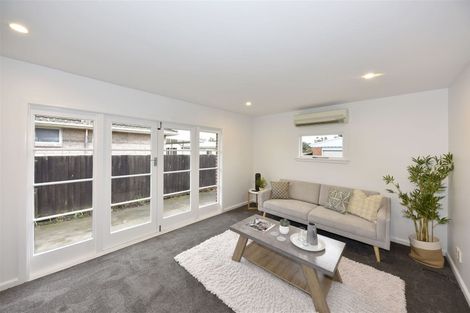 Photo of property in 24 Mappleton Avenue, Burnside, Christchurch, 8053