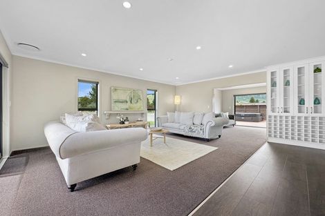Photo of property in 1 Montgomery Crescent, Kinloch, Taupo, 3377
