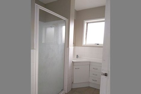 Photo of property in 466 Swanson Road, Ranui, Auckland, 0612