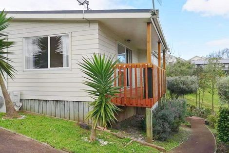 Photo of property in 171a Royal Road, Massey, Auckland, 0614