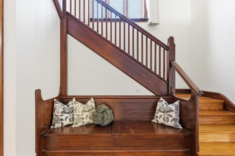 Photo of property in 4 Kent Road, Saint Johns Hill, Whanganui, 4501