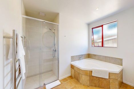 Photo of property in 208 Russell Bruce Place, Onemana, Whangamata, 3691