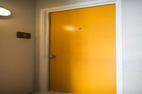 Photo of property in Pirie Street Townhouses, 9/35 Pirie Street, Mount Victoria, Wellington, 6011