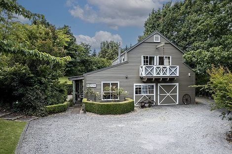 Photo of property in 208 Mapara Road, Acacia Bay, Taupo, 3385