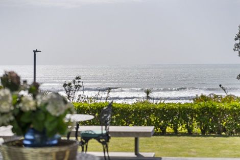 Photo of property in 13 Shearer Drive, Oakura, 4314