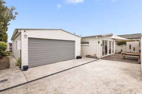 Photo of property in 29b Percy Road, Papamoa Beach, Papamoa, 3118