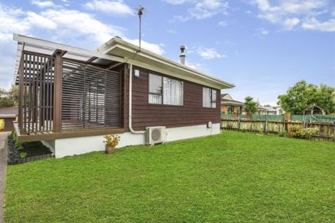 Photo of property in 23 Lane Road, Weymouth, Auckland, 2103