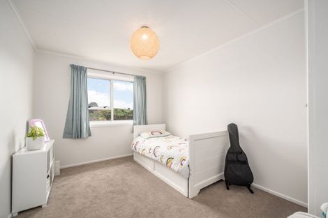 Photo of property in 53 Castor Crescent, Cannons Creek, Porirua, 5024