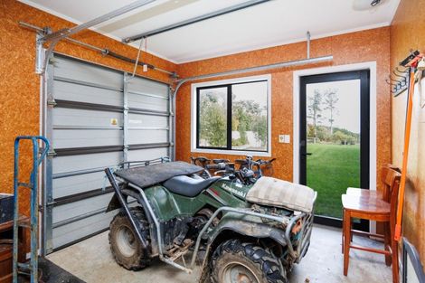 Photo of property in 12 Fleetwood Lane, Turitea, Palmerston North, 4472