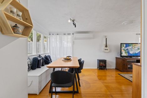 Photo of property in 1 Brick Street, Te Aroha, 3320