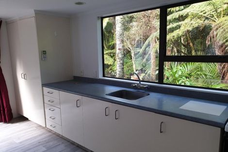 Photo of property in 57 Tainui Road, Titirangi, Auckland, 0604