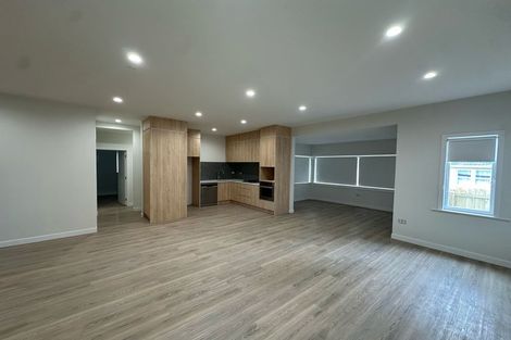 Photo of property in 2 Nikau Street, New Lynn, Auckland, 0600