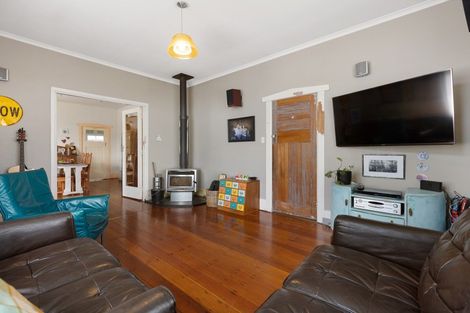 Photo of property in 175 Dudley Road Upper, Inglewood, 4386