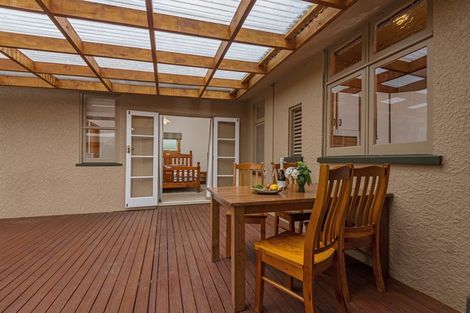 Photo of property in 48 Manapouri Crescent, Hokowhitu, Palmerston North, 4410