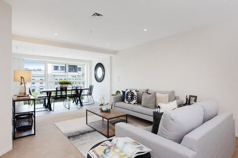 Photo of property in 4c/5 Kent Terrace, Mount Victoria, Wellington, 6011