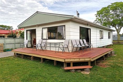 Photo of property in 4 Bulli Street, Riverdale, Gisborne, 4010