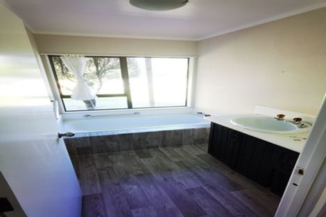 Photo of property in 35 Russell Road, Wainui, Silverdale, 0992