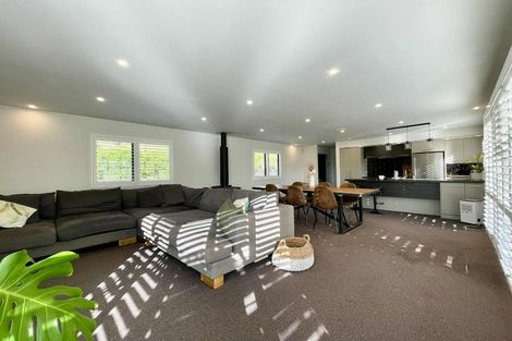 Photo of property in 224 Awai Road, Tarurutangi, New Plymouth, 4372