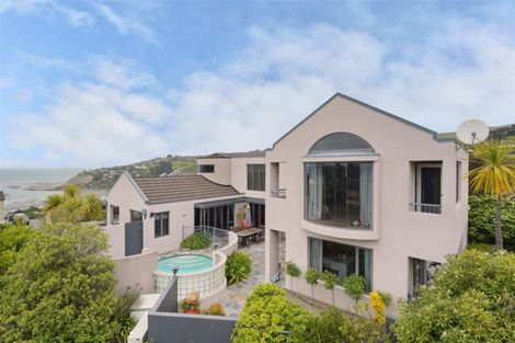 Photo of property in 84 Glenstrae Road, Redcliffs, Christchurch, 8081