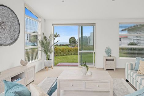 Photo of property in 12 Piper Lane, Snells Beach, 0920