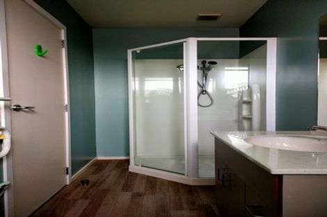 Photo of property in 3/17 Waimairi Road, Upper Riccarton, Christchurch, 8041