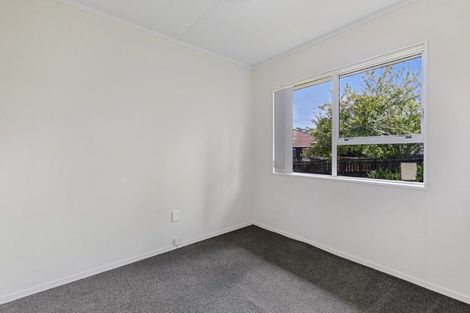 Photo of property in 4 Buisson Glade, West Harbour, Auckland, 0618