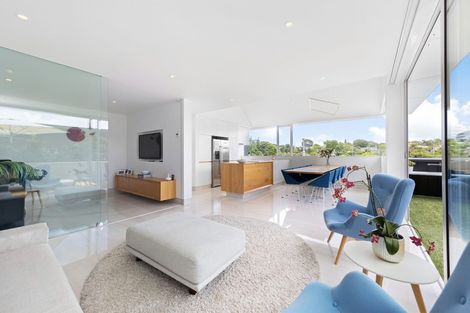 Photo of property in 9 Shirley Road, Grey Lynn, Auckland, 1021