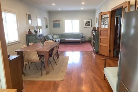 Photo of property in 7 York Street, Moera, Lower Hutt, 5010