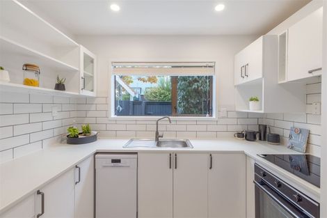 Photo of property in 1/19 Trafalgar Street, St Albans, Christchurch, 8014