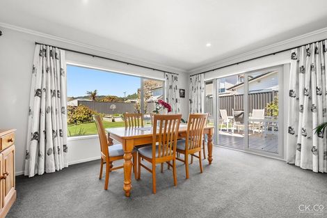 Photo of property in 23 Ashington Road, Silverstream, Upper Hutt, 5019