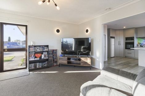 Photo of property in 1/11 Third Street, Belfast, Christchurch, 8051