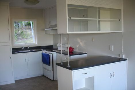 Photo of property in 2/4 Dewsbury Terrace, Castor Bay, Auckland, 0620