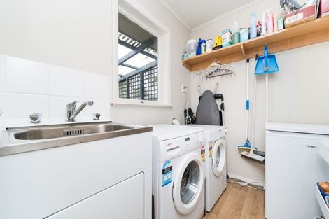 Photo of property in 9 Wyndham Street, Awapuni, Palmerston North, 4412