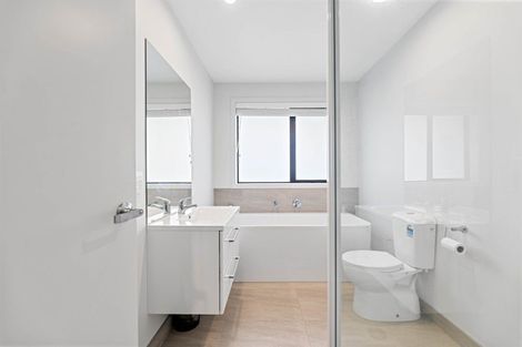 Photo of property in 2 Komahimahi Way, Motuoapa, 3382