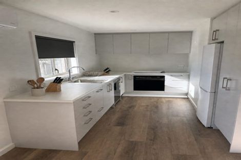 Photo of property in 48 Cranbrook Avenue, Burnside, Christchurch, 8053