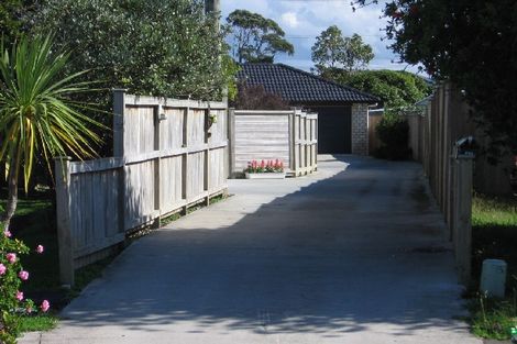 Photo of property in 15b Anthony Place, Pakuranga, Auckland, 2010