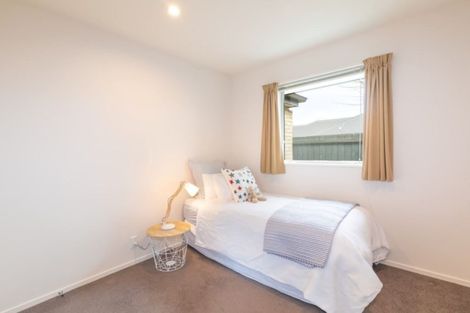 Photo of property in 34 Steadman Road, Broomfield, Christchurch, 8042